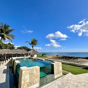 Hotel Triton Boutique & Restaurant, Guayacanes