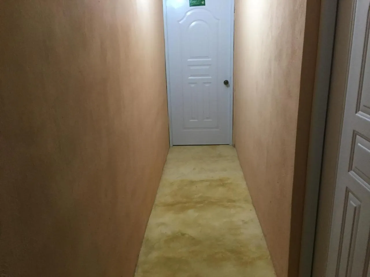 Luiggi Hostel 拉斯特拉纳斯