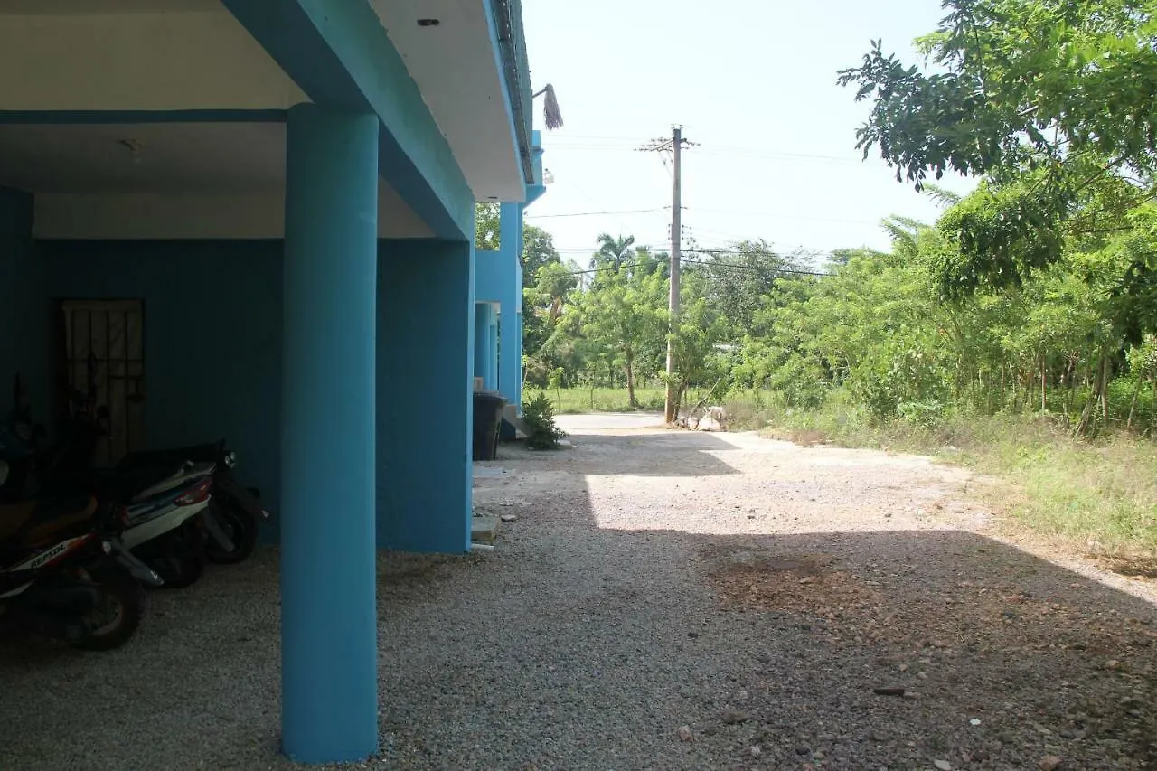 Luiggi Hostel 拉斯特拉纳斯 0*,  多米尼加共和国